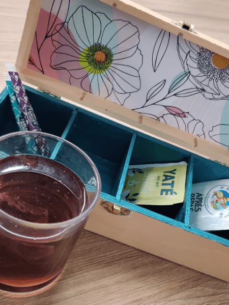 Personnaliser une boîte à thé en bois Artemio – Une touche créative et&nbsp;tendance