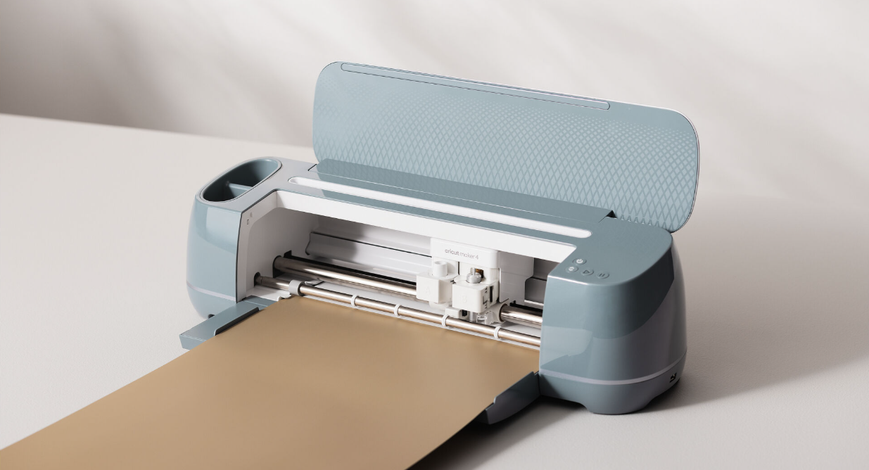 CRICUT MAKER 4